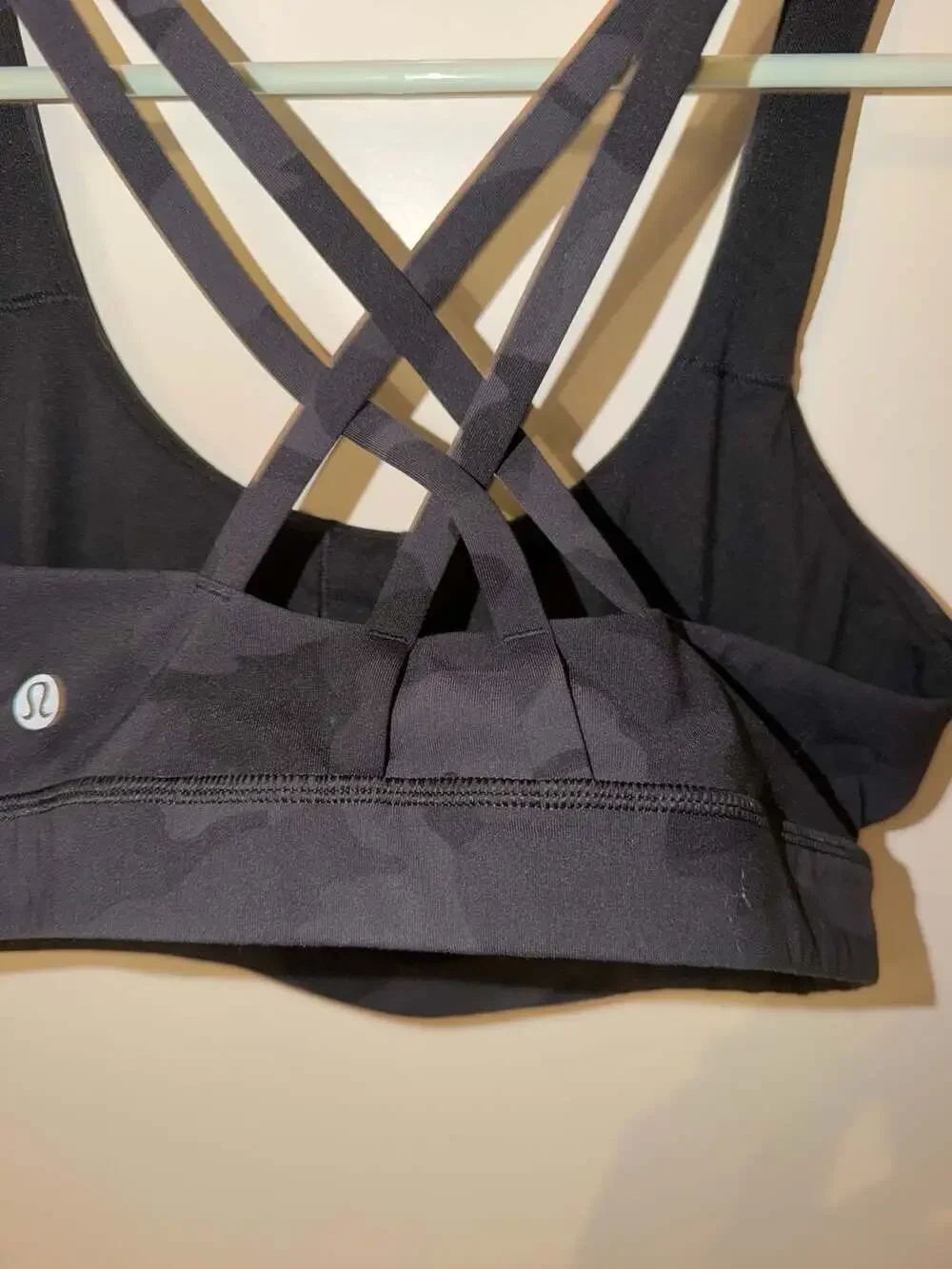 Lululemon Energy Bra Medium Support Black Camo Size 8